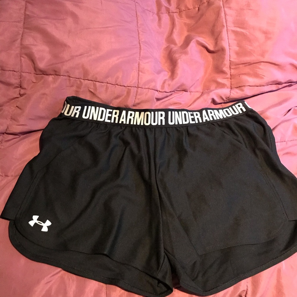 Athletic shorts